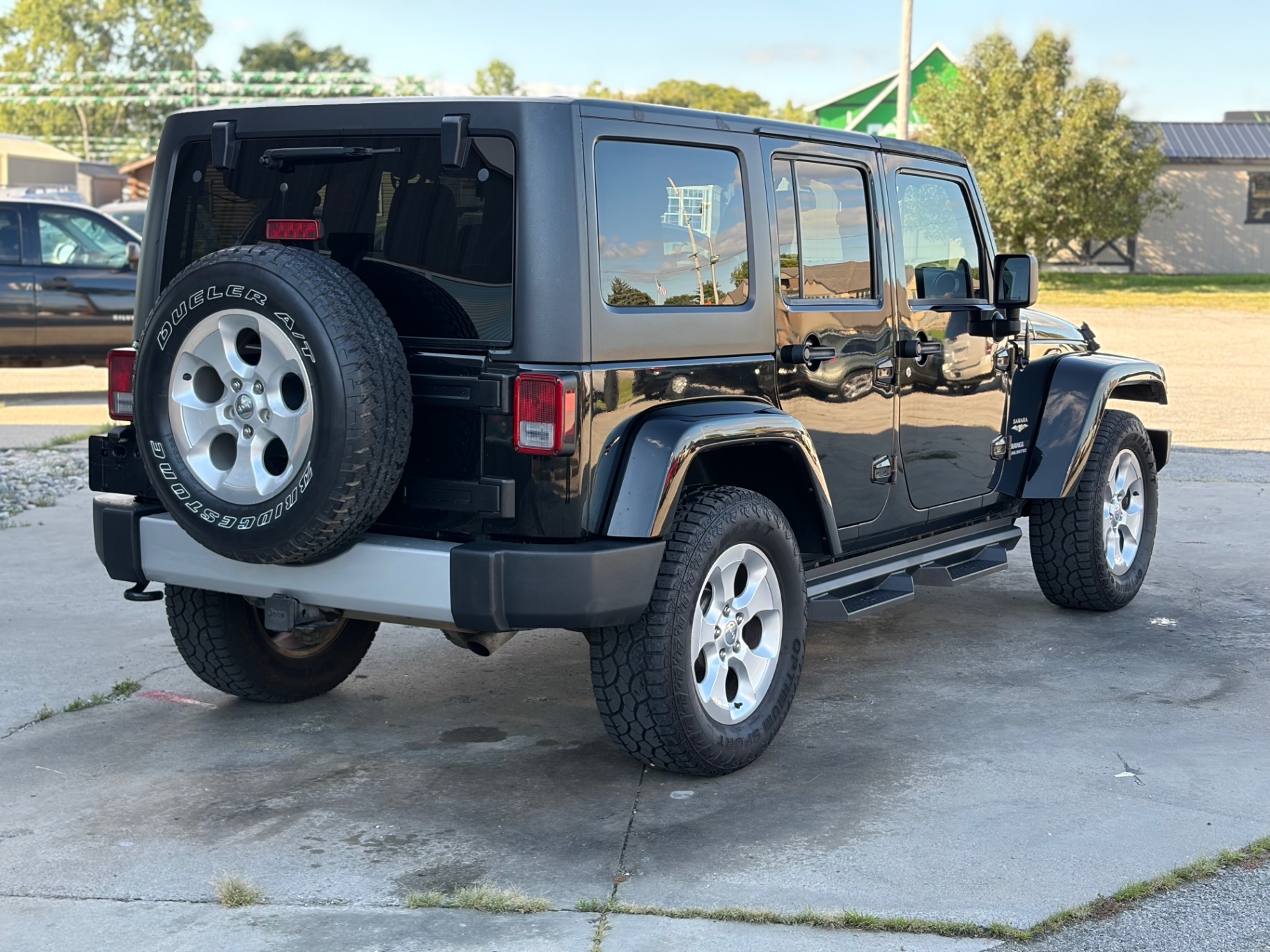 Car Image 11