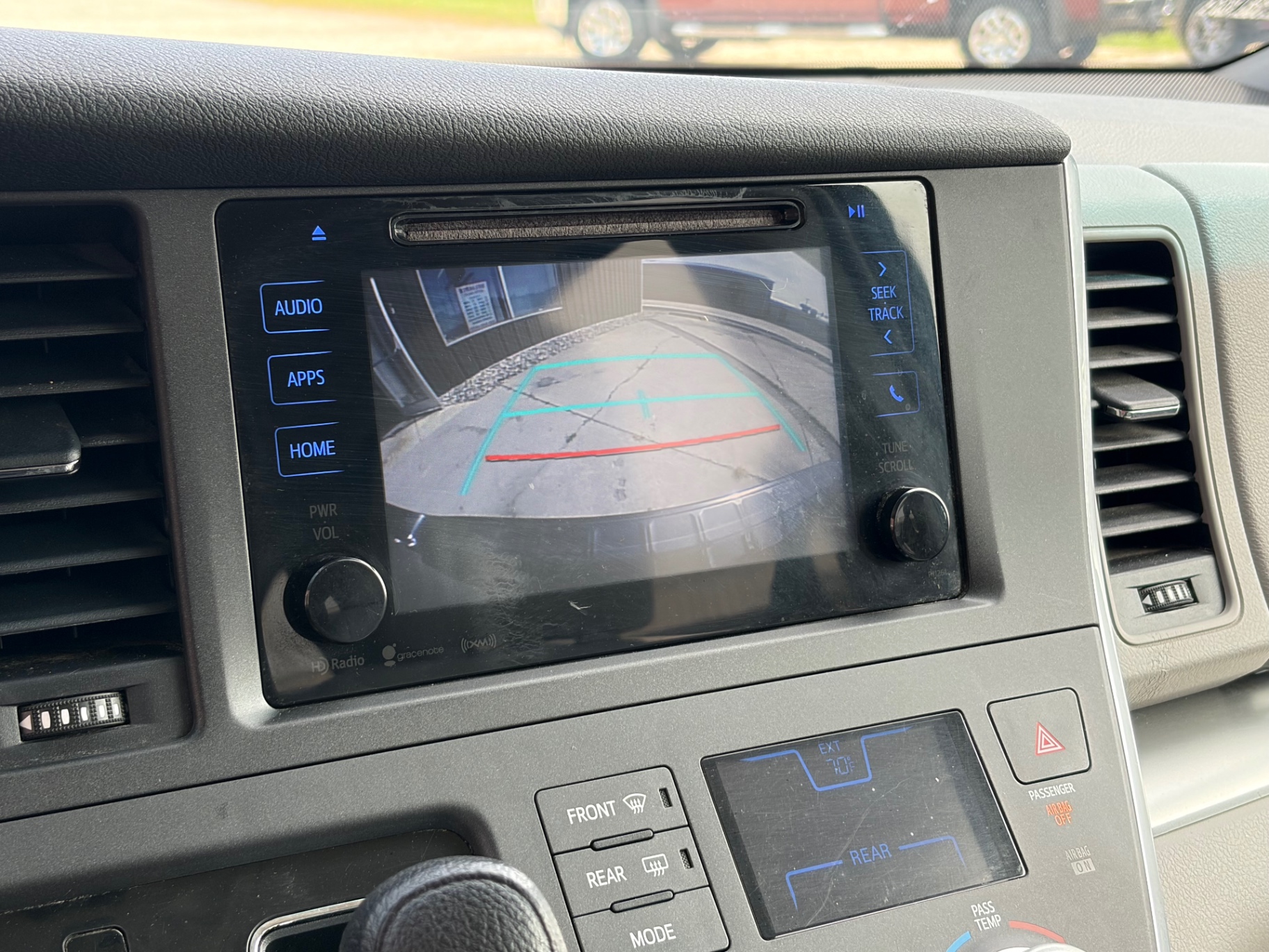 Car Image 10