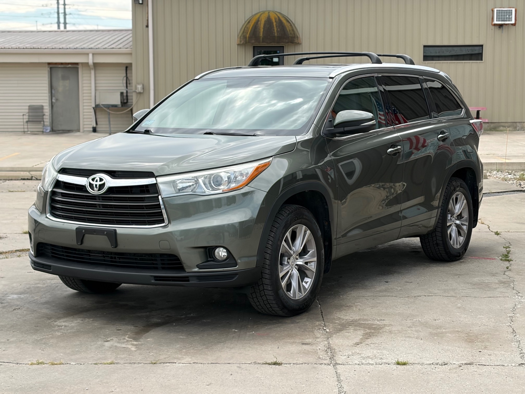 Car Image 7