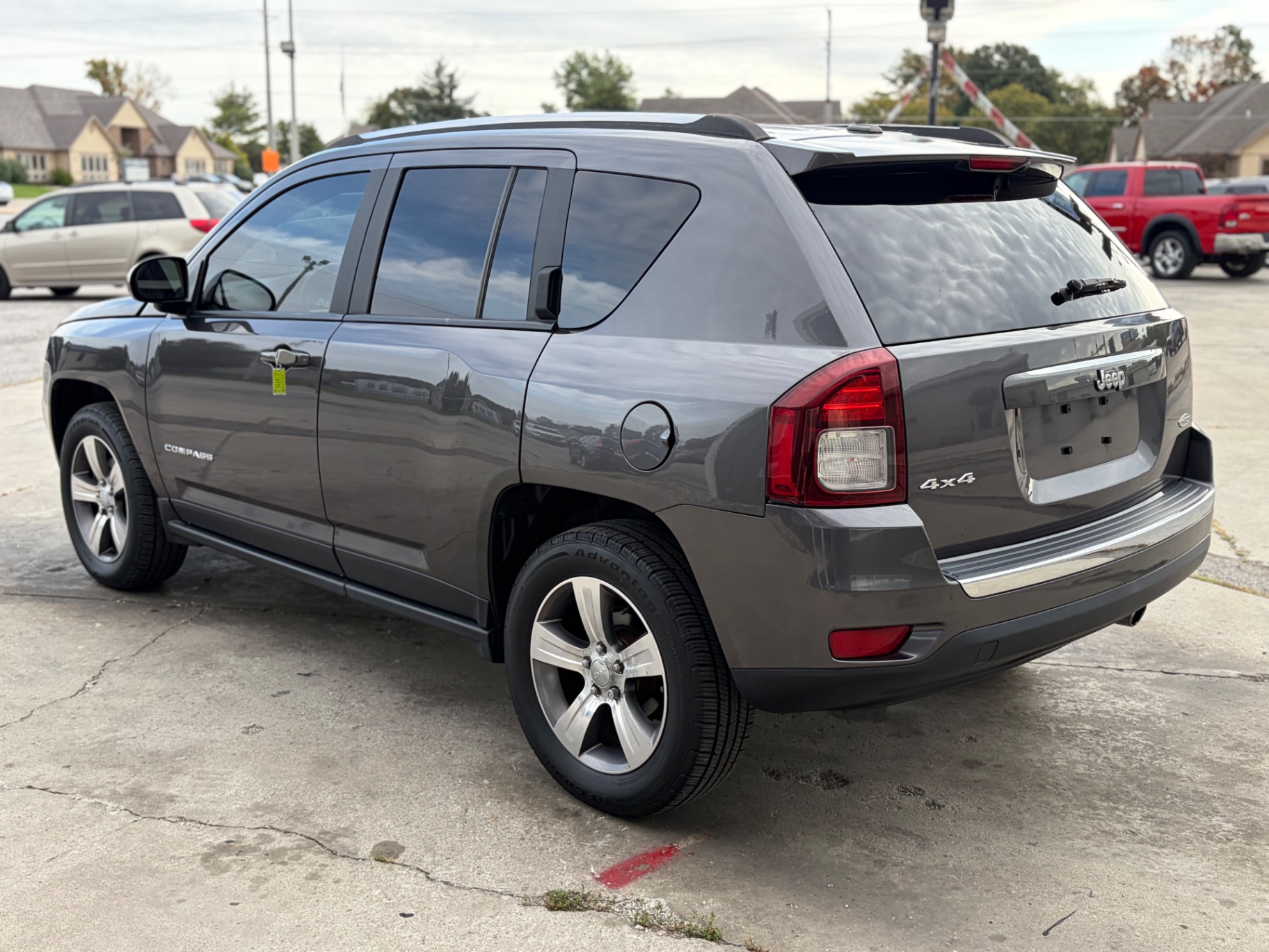 Car Image 9