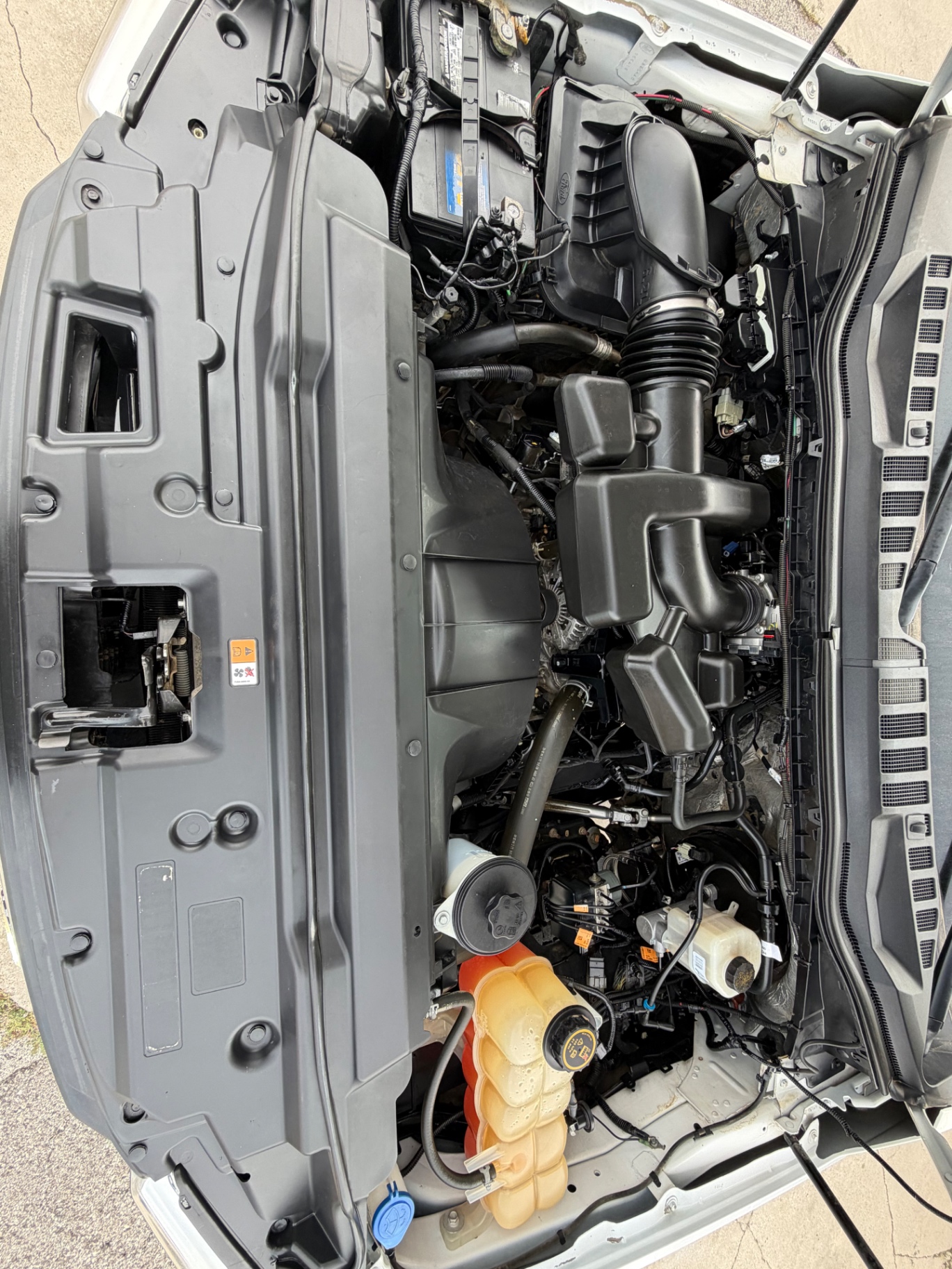 Car Image 10