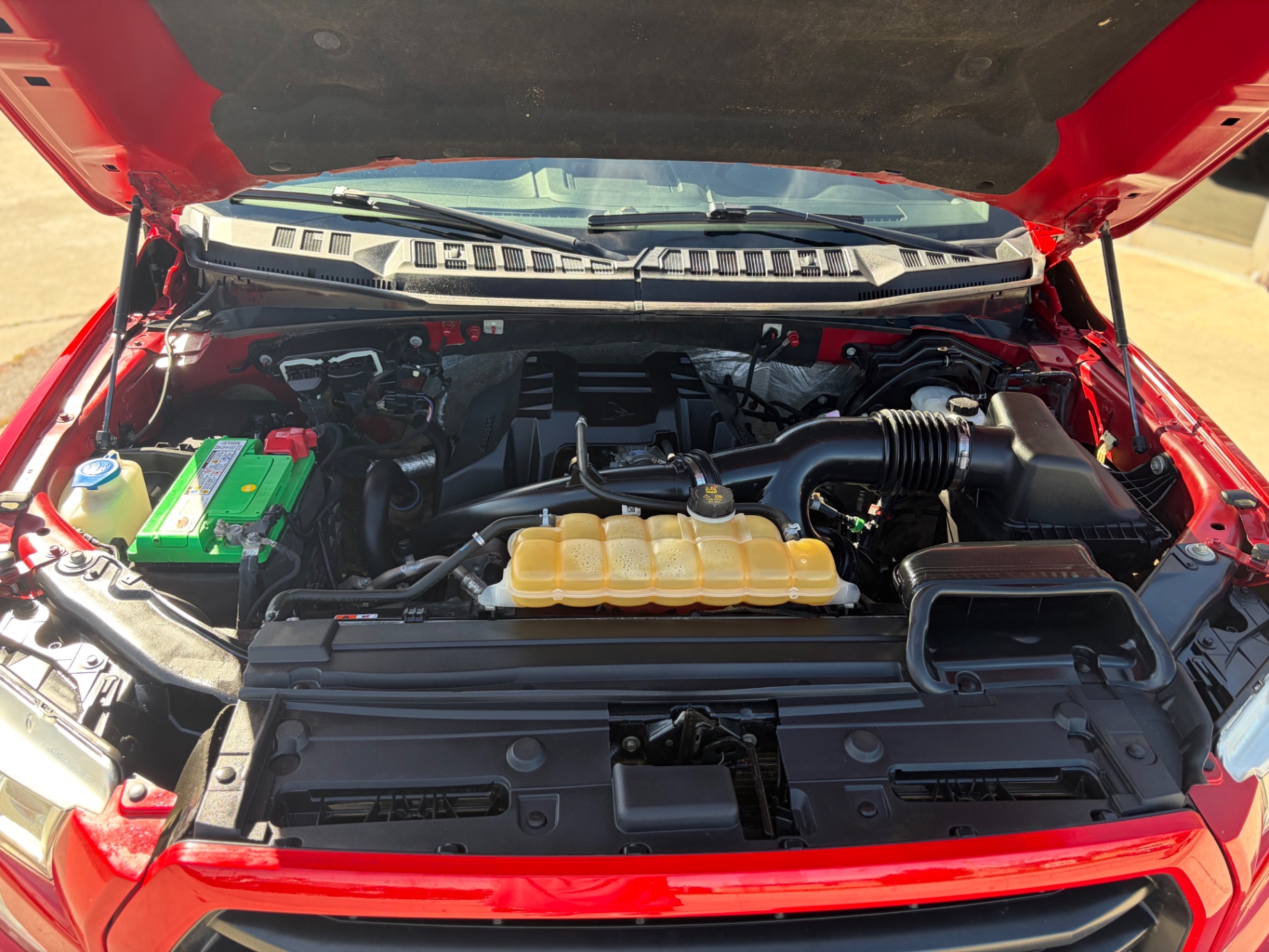Car Image 18