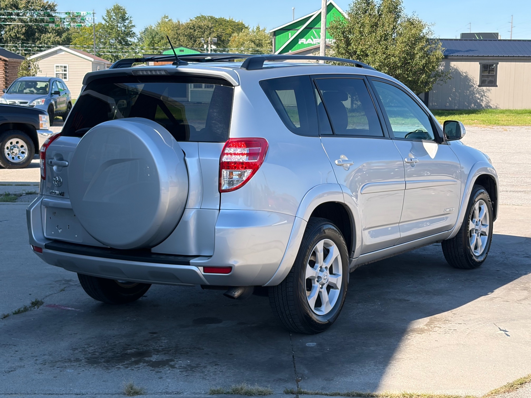 Car Image 11